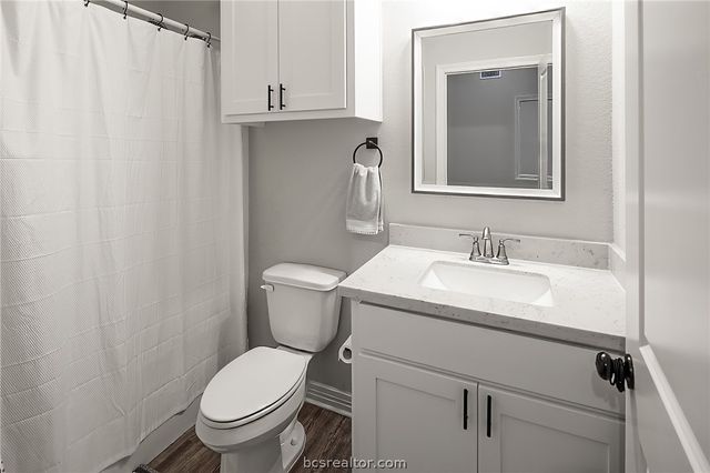 2135 Mountain Wind Loop, Bryan, TX 77807