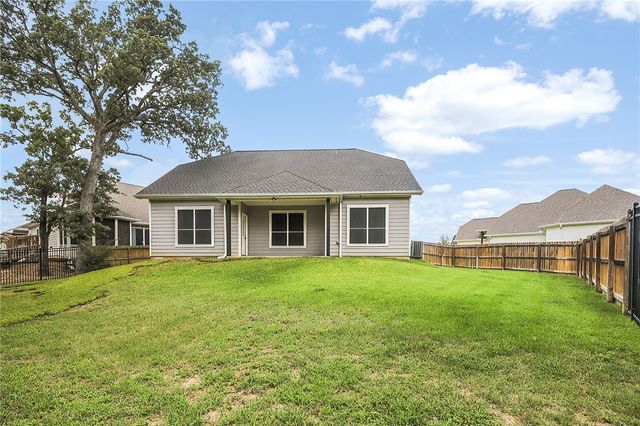 2135 Mountain Wind Loop, Bryan, TX 77807
