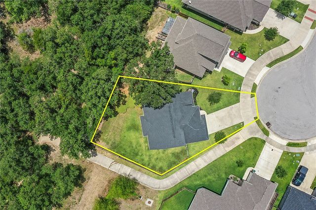 2135 Mountain Wind Loop, Bryan, TX 77807