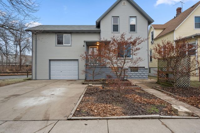 1601 Central, Whiting, IN 46394