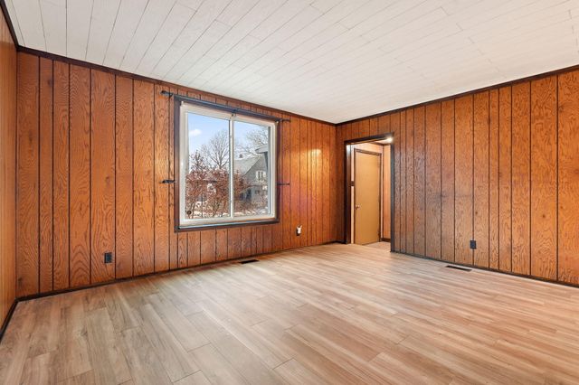 1601 Central, Whiting, IN 46394