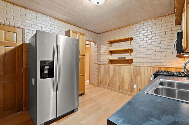 1601 Central, Whiting, IN 46394