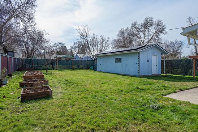 1211 Dakota Avenue, Medford, OR 97501
