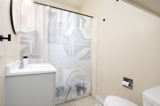 1211 Dakota Avenue, Medford, OR 97501