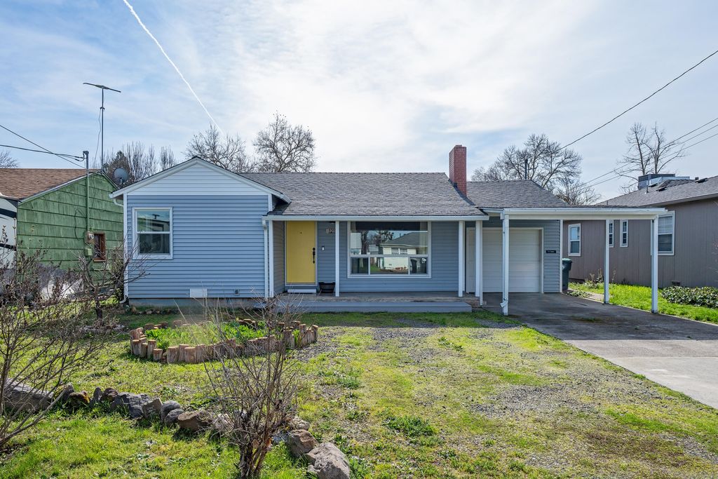 1211 Dakota Avenue, Medford, OR 97501