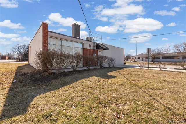 23394 Goddard Road, Taylor, MI 48180