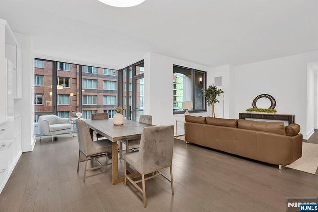 9 Ave At Port Imperial 605, West New York, NJ 07093