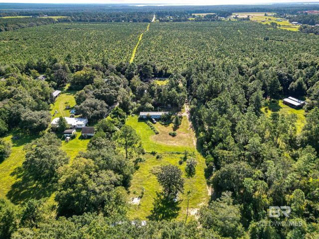 32429 Jay Kee Lane, Elberta, AL 36530