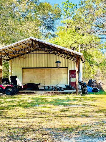 32429 Jay Kee Lane, Elberta, AL 36530