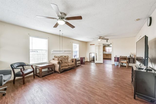 1815 Eubanks Street, Houston, TX 77093