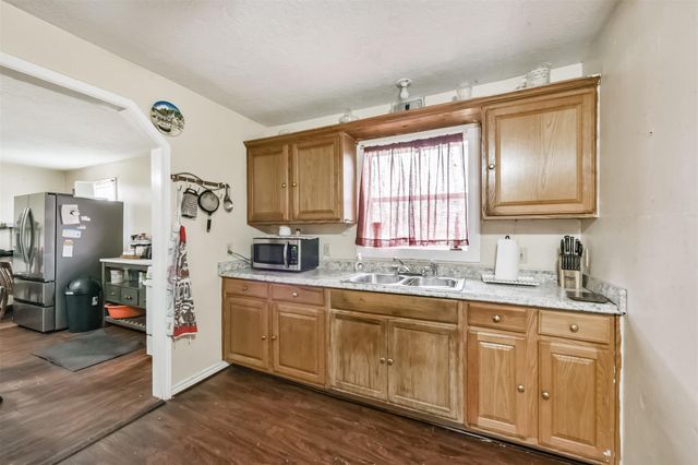 1815 Eubanks Street, Houston, TX 77093