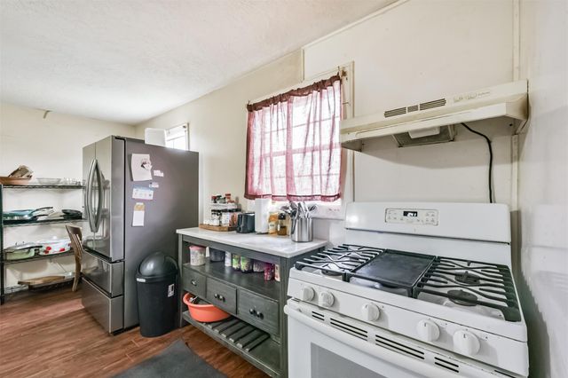 1815 Eubanks Street, Houston, TX 77093