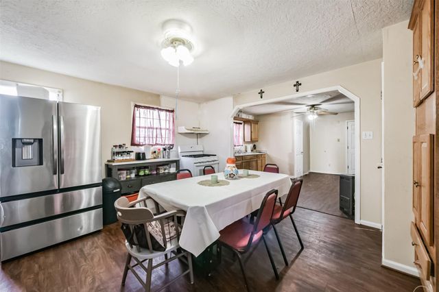 1815 Eubanks Street, Houston, TX 77093