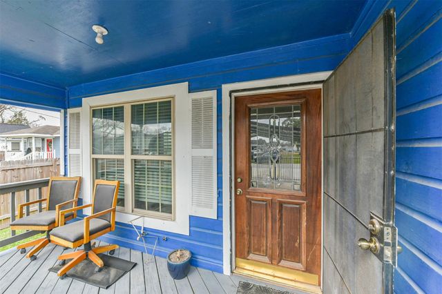 1815 Eubanks Street, Houston, TX 77093