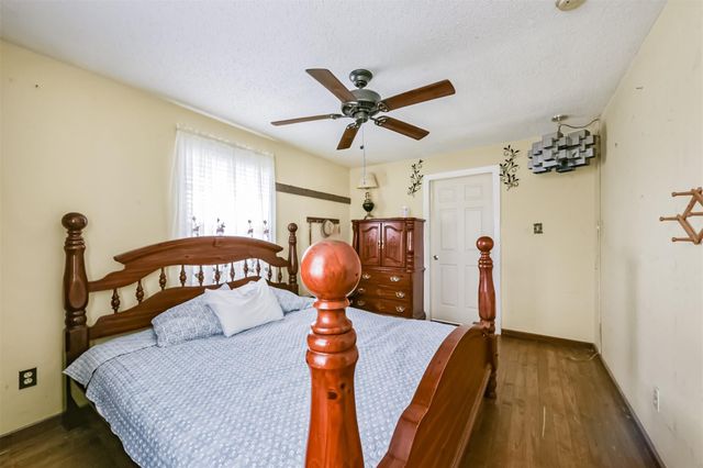 1815 Eubanks Street, Houston, TX 77093