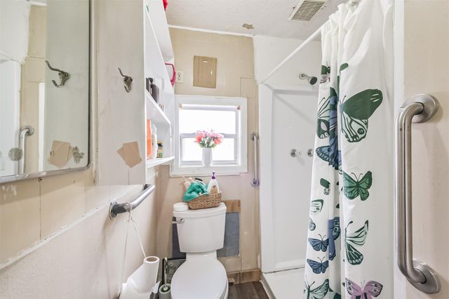 1815 Eubanks Street, Houston, TX 77093