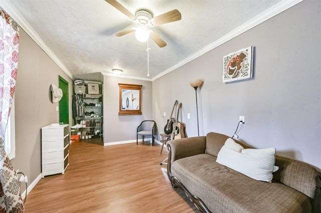 1815 Eubanks Street, Houston, TX 77093