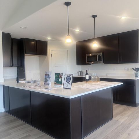 622 Champions COURT, Jefferson, WI 53549