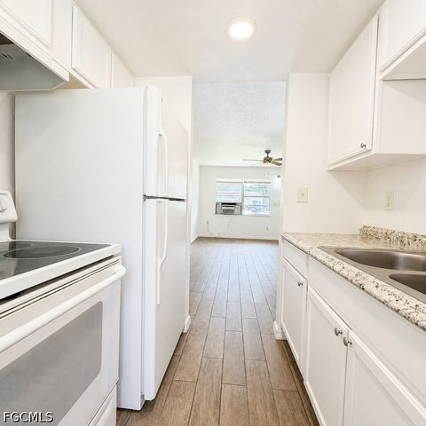 723 Burdick AVE, Fort Myers, FL 33905