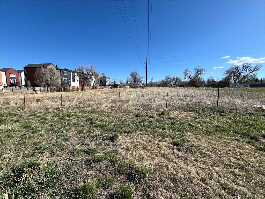 5701 W 10th Ave, Lakewood, CO 80214