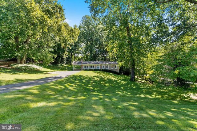 11219 LAKEVIEW DR, Dunkirk, MD 20754