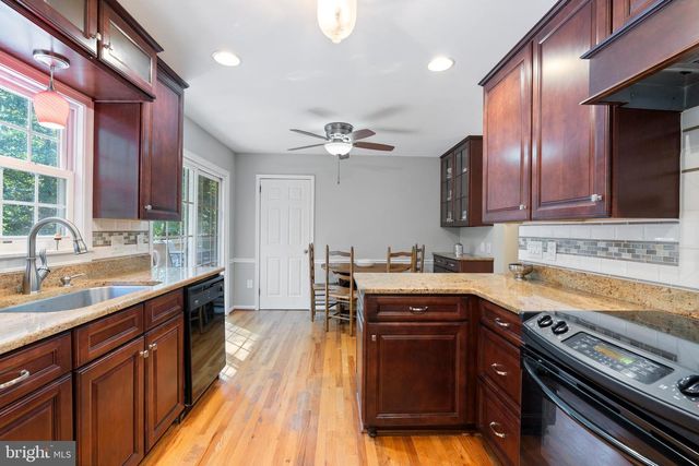 11219 LAKEVIEW DR, Dunkirk, MD 20754