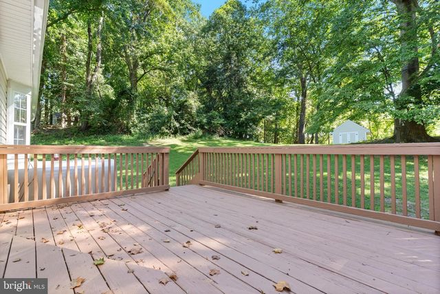 11219 LAKEVIEW DR, Dunkirk, MD 20754