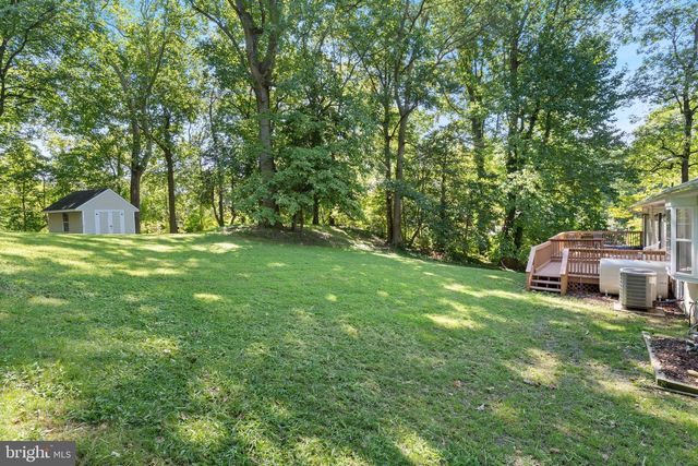 11219 LAKEVIEW DR, Dunkirk, MD 20754