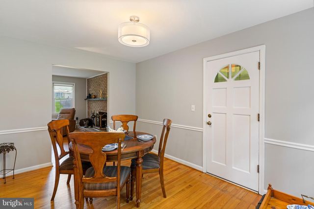 11219 LAKEVIEW DR, Dunkirk, MD 20754