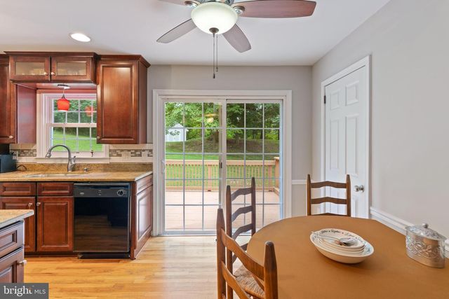11219 LAKEVIEW DR, Dunkirk, MD 20754