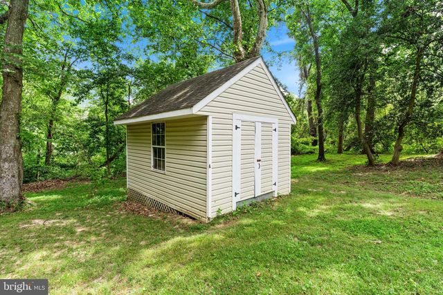 11219 LAKEVIEW DR, Dunkirk, MD 20754