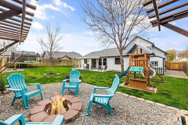 1582 N Avain Ave, Kuna, ID 83634