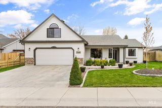 1582 N Avain Ave, Kuna, ID 83634