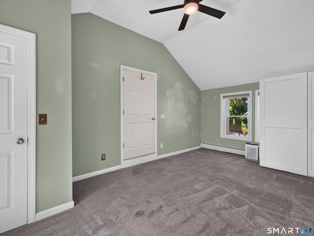 10 Glezen Street, Norwich, CT 06360