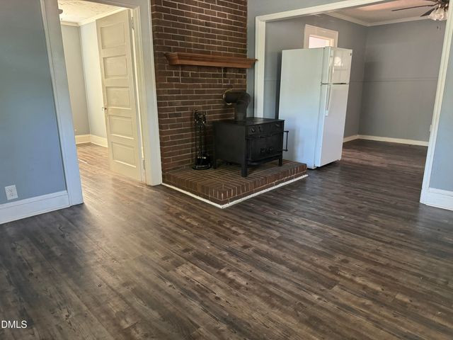 1728 Sharpe Road, Burlington, NC 27217