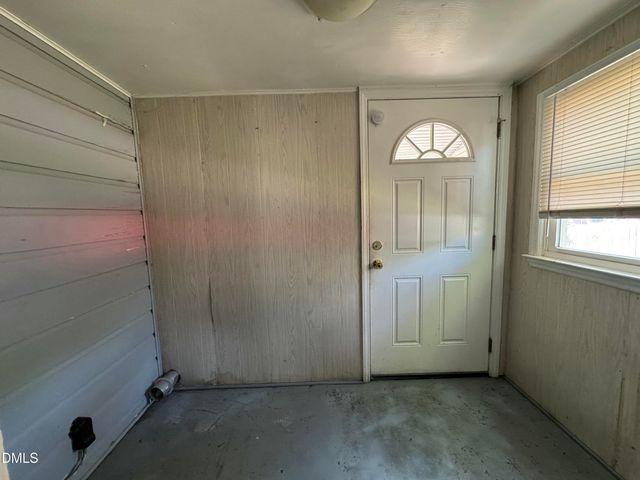 1728 Sharpe Road, Burlington, NC 27217
