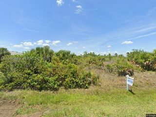 15393 Hennipen Cir, Port Charlotte, FL 33981
