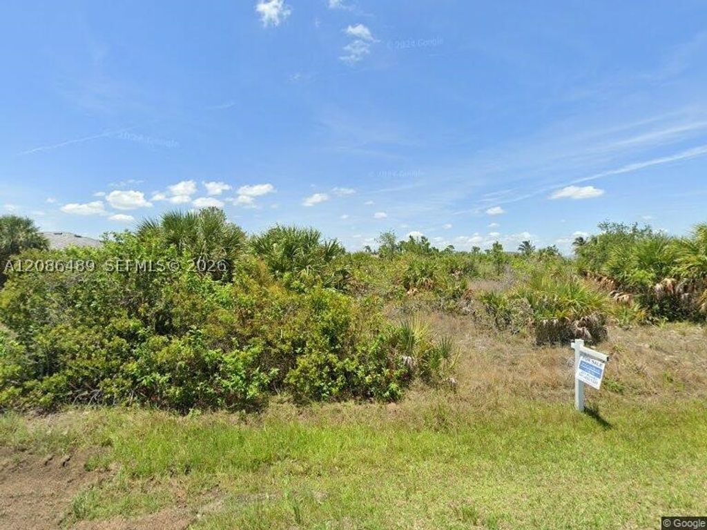 15393 Hennipen Cir, Port Charlotte, FL 33981