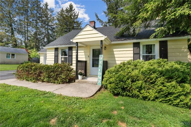 7695 Morgan Road, Van Buren, NY 13027