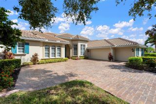 225 PESARO DRIVE, North Venice, FL 34275