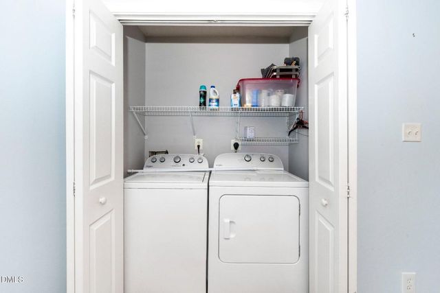 216 Climbing Ivy Court, Cary, NC 27511