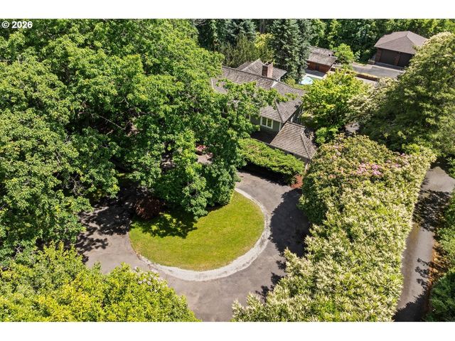 5040 Sw HILLTOP Ln, Portland, OR 97221