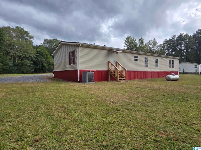 89 PINE TREE DRIVE, Locust Fork, AL 35097