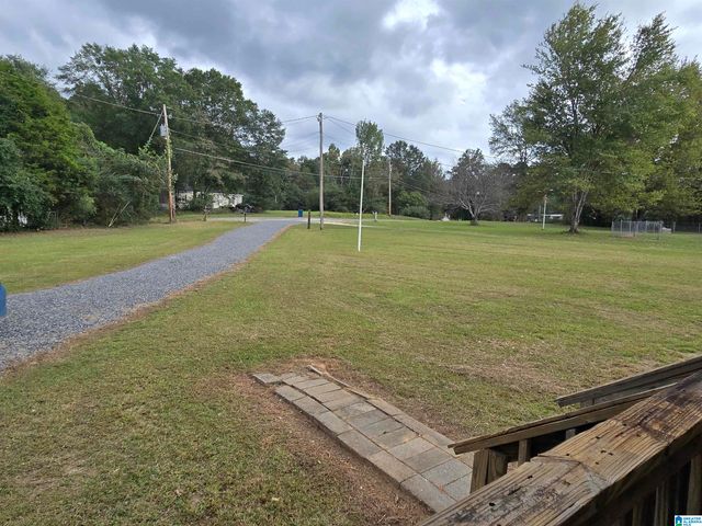 89 PINE TREE DRIVE, Locust Fork, AL 35097