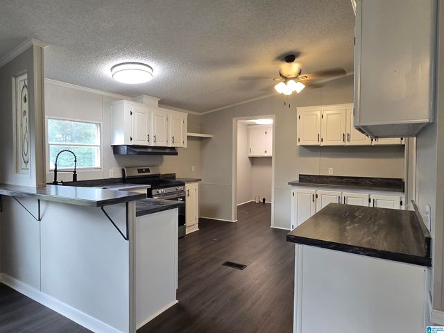 89 PINE TREE DRIVE, Locust Fork, AL 35097