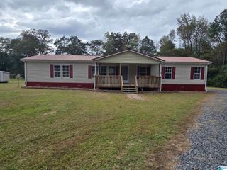 89 PINE TREE DRIVE, Locust Fork, AL 35097