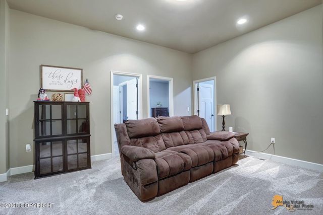 3972 N Snowgoose Road, Palmer, AK 99645