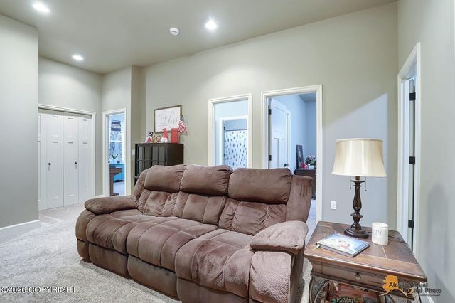 3972 N Snowgoose Road, Palmer, AK 99645