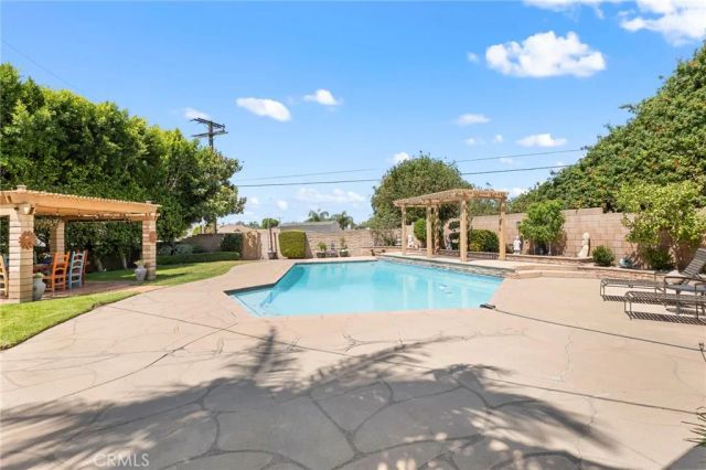 555 Armsley, Ontario, CA 91762