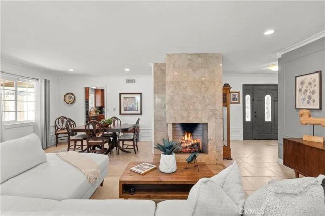 555 Armsley, Ontario, CA 91762